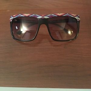 Juicy couture shades